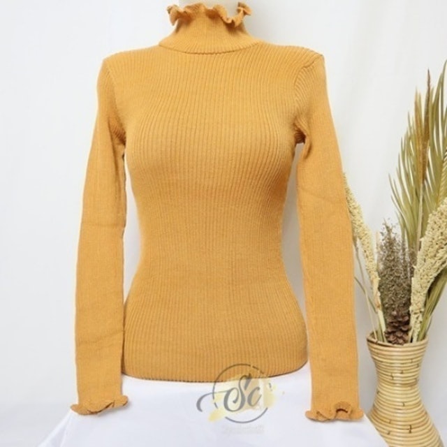 Turtleneck Kriwil Sweater 1